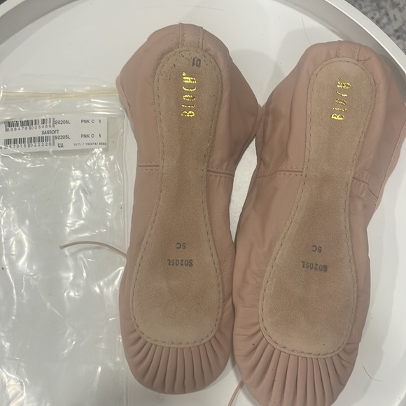 Bloch, Leather, pink size 5, the very softest leather ballet slippers - Picture 4 of 6